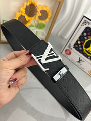 LV 25S BELT 38 MM IN BLACK CALFSKIN 593278