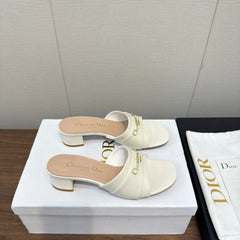 DIOR HIGH HEEL 25S 45 MM IN WHITE LAMBSKIN WITH GOLD HARDWARE