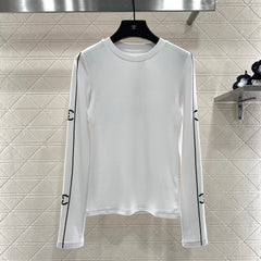 CHANEL 25S LONG-SLEEVE CREW NECK T-SHIRT 406