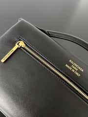 BEL AIR CLUTCH 27 IN BLACK NAPPA LAMBSKIN GOLD HARDWARE