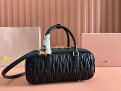 ARCADIE MATELASSÉ BAG 27 IN BLACK CALFSKIN GOLD HARDWARE