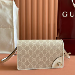 EMBLEM WALLET GG MONOGRAM 20 IN BEIGE AND WHITE SMOOTH CALFSKIN