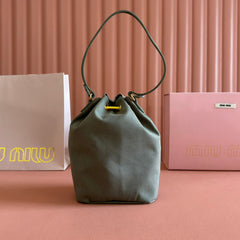 GABADINE POUCH 22.5 IN OLIVE GREEN CANVAS YELLOW DRAWSTRING