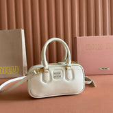 ARCADIE BAG 19 WHITE IN CALFSKIN GOLD HARDWARE