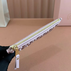 MATELASSÉ LEATHER ENVELOPE WALLET LIGHT PINK