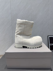 BALENCIAGA 25S LOW ANKLE BOOTS PLATFORM HEEL IN WHITE SUEDE STYLE 2