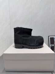 BALENCIAGA 25S LOW ANKLE BOOTS PLATFORM HEEL IN BLACK SUEDE STYLE 8