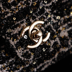 CHANEL 25S FLAP BAG 21 CM IN BLACK SEQUINED TWEED WITH GOLD HARDWARE