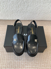 CC MOCCASIN SLINGBACK IN BLACK PATENT CALFSKIN