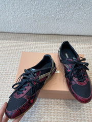 GYMNASIUM SNEAKER IN BLACK FABRIC AND BLACK RED SNAKE EFFECT CALFSKIN