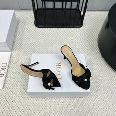 HIGH ADIORABLE MULE IN BLACK FABRIC