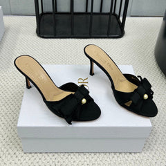HIGH ADIORABLE MULE IN BLACK FABRIC