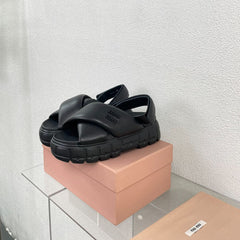 Thick-Soled Sandals Black Leather