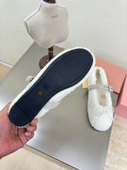 SHEARLING BALLET FLAT WHITE WITH SUEDE STRAP