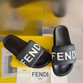 FENDI ROMA SLIDE IN BLACK GRAINED CALFSKIN WITH WHITE LOGO