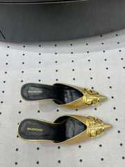 POINTED BB GOLD BUCKLE HEELED SLINGBACK IN GOLD METALLIC SHINY CALFSKIN