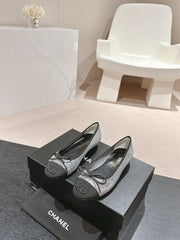 BALLET FLATS IN SILVER GLITTERED TULLE AND BLACK SATIN