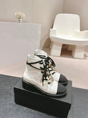 OXFORD SHORT BOOTS WHITE MIX BLACK SHEEPSKIN
