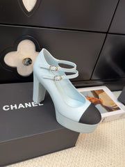 FLATFORM SANDAL IN LIGHT BLUE CALFSKIN AND BLACK FABRIC