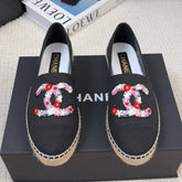 LOAFER IN BLACK CANVAS WITH COLORFUL LOGO