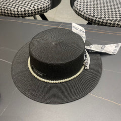 MM SMALL-BRIM STRAW HAT IN BLACK AND PEARL EMBELLISHED