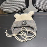 KNITTED BEANIE HAT WITH CUTE EARS IN WHITE MIX GRAY WOOL 403484