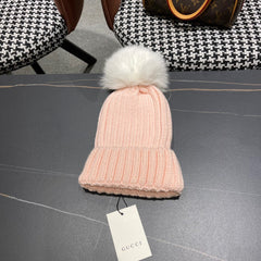 BEANIE HAT IN LIGHT PINK WOOL 403392