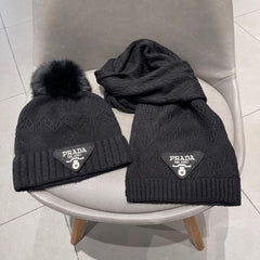 SET SCARF AND HAT IN BLACK CASHMERE AND RABBIT FUR 433246