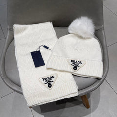 SET SCARF AND HAT IN WHITE CASHMERE AND RABBIT FUR 433247
