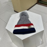 BEANIE HAT IN COLORFUL WOOL 434722