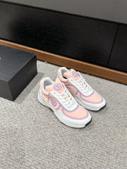 CLASSIC TRAINER IN LIGHT PINK MIX WHITE FABRIC