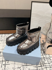MONOLITH ANKLE BOOTS IN METALLIC GRAY CALFSKIN AND LAMB FUR LINING