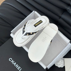Double C Thong Sandals Lambskin White Black