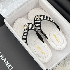 Hottest Knit Flip-Flops White Black