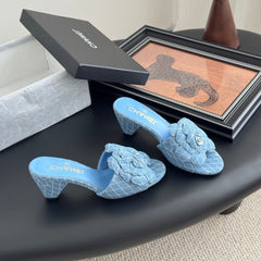 HIGH HEELS CAMELLIA IN SKY BLUE DENIM