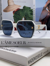 TRIOMPHE SUNGLASSES 552771 IN WHITE ACETATE