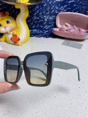 RUNWAY SQUARE SUNGLASSES 563197 IN TAN BLUE ACETATE