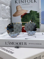 PARTY PILOT SUNGLASSES 567462 IN GOLD METAL MONOGRAM LOGO ON LENS