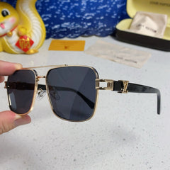 SIGNATURE SQUARE SUNGLASSES 567476 IN GOLD METAL BLACK LENSES