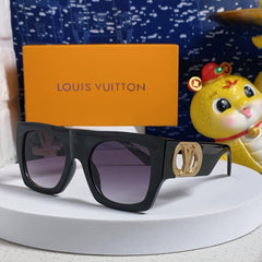 LINK SQUARE SUNGLASSES 570273 IN BLACK ACETATE GREY SMOKE LENS