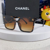 SQUARE SUNGLASSES 641809 IN HAVANA ACETATE GOLD CHAIN