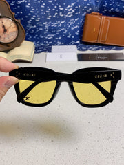 SQUARE SUNGLASS 575840 IN BLACK ACETATE GREEN LENSES