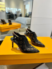 ALLURE HIGH 8 CM SLINGBACK IN CHOCOLATE BROWN MONOGRAM CALFSKIN