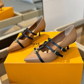 HIGH PUMP 5 CM TRIPLE-STRAP IN CIDER BROWN CALFSKIN WITH BLACK STRAP