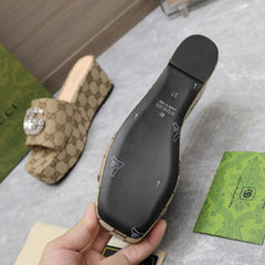 HIGH WEDGE PLATFORM WITH DOUBLE G IN CAMEL BEIGE CANVAS