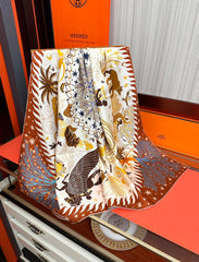 CHANEL 25S SCARF 90 IN SILK 709581