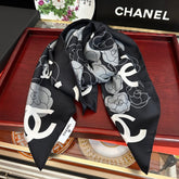 CHANEL 25S SCARF 90 IN SILK 738464