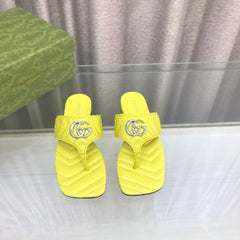 GG marmont logo - embellished mattelasse leather sandal in yellow