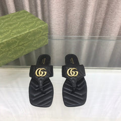 GG marmont logo - embellished mattelasse leather sandal in black