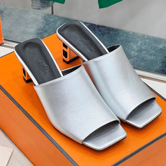 ICONIQUE 60 SANDAL IN SILVER CALFSKIN